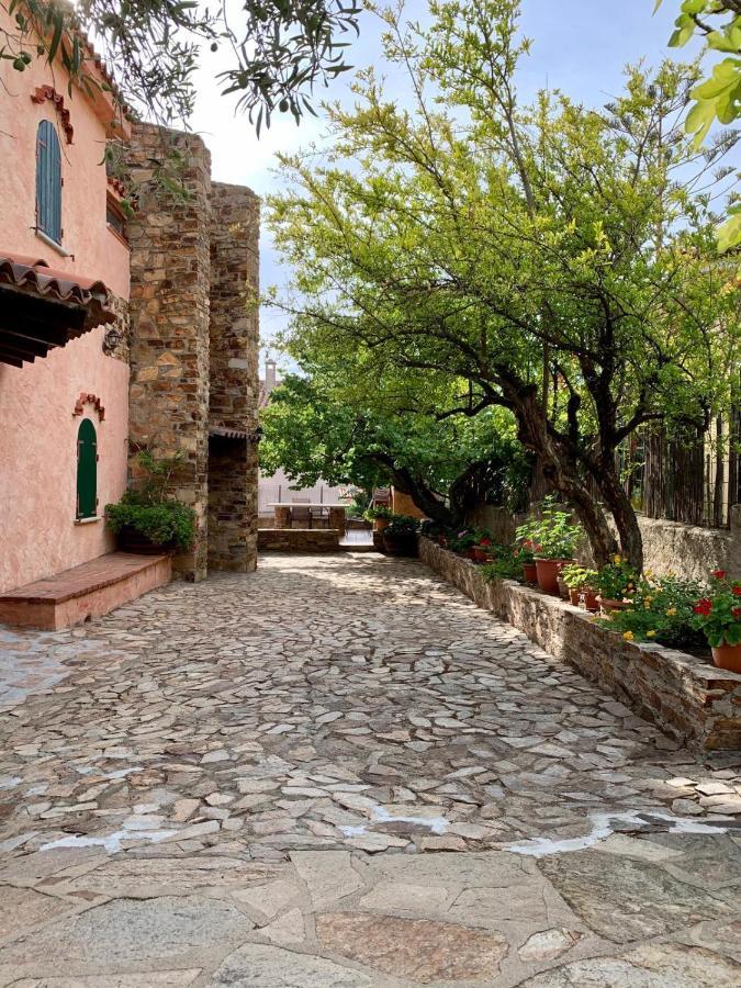 Villa Le Ginestre La Caletta Exterior photo
